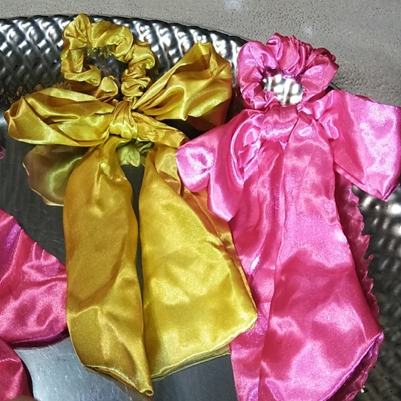 💐NEW 2 PIECE SET... SATINY 2 WAY HAIR ACCESSORY - Picture 3 of 6